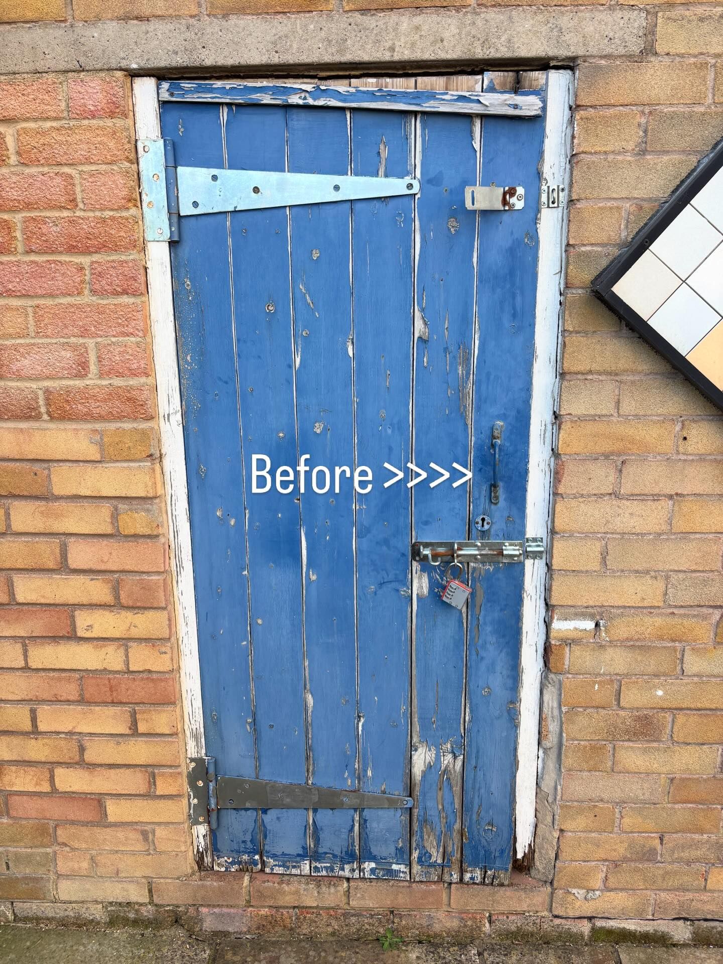 Fitted timber garden gate
