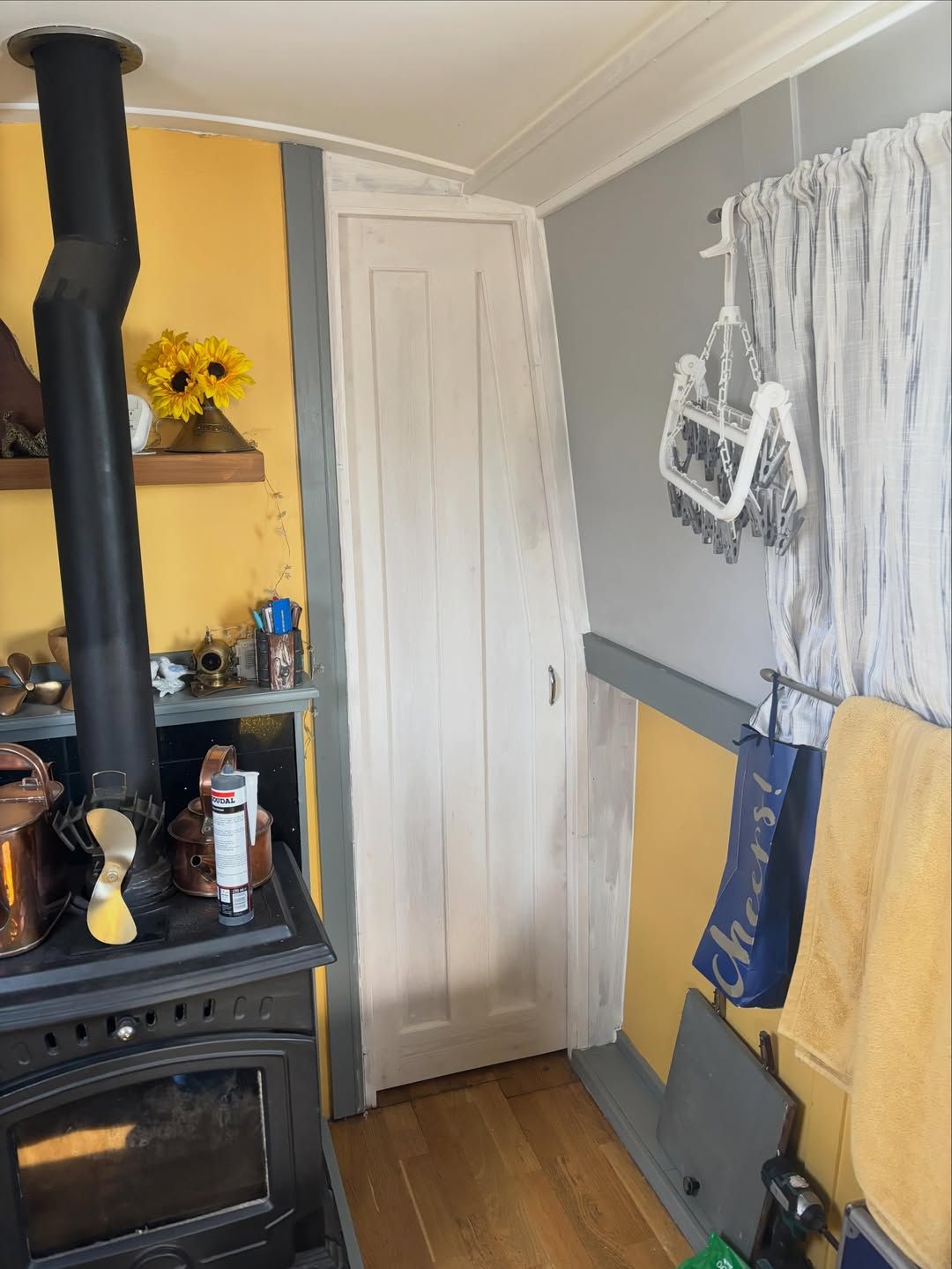 Curved narrowboat door and frame