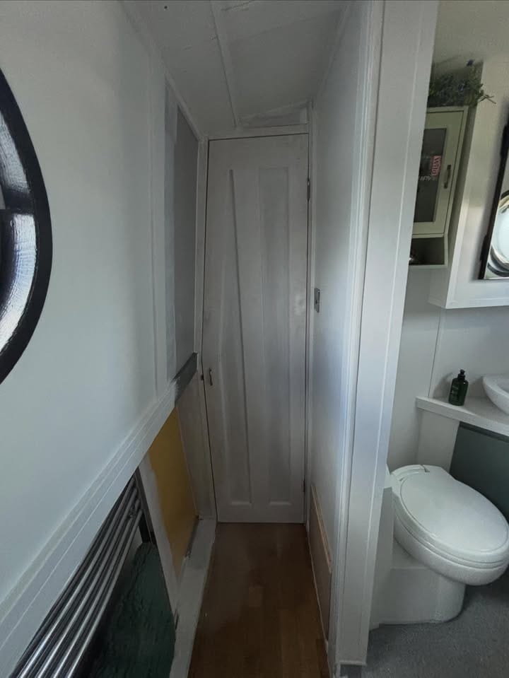 Fitted curved narrowboat doorway
